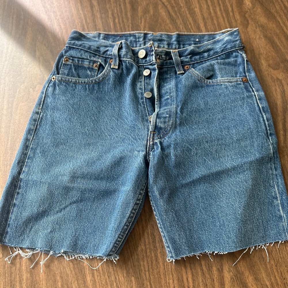 Levi’s cutoff shorts 26” waist